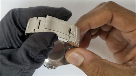 how to tighten rolex submariner clasp|genuine rolex replacement bands.